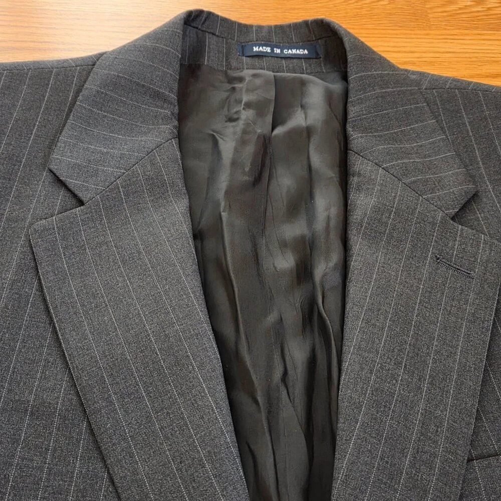 Men's Vintage Ralph Lauren Charcoal Gray Pinstripe Wool Blazer Sport Coat 43L